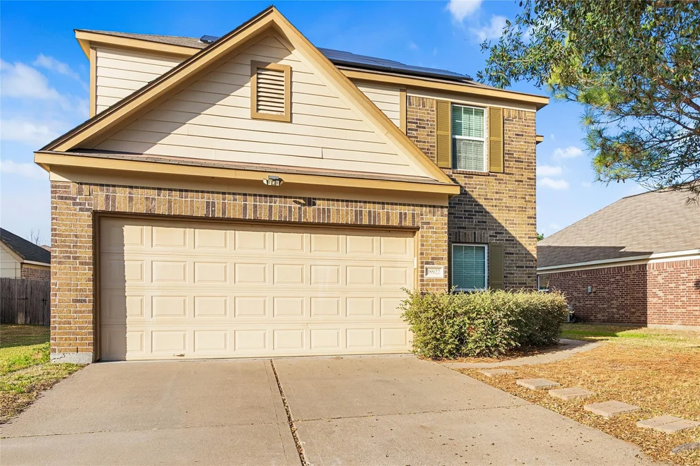 Unit for sale at 18922 Windy Stone Drive, Houston, TX 77084