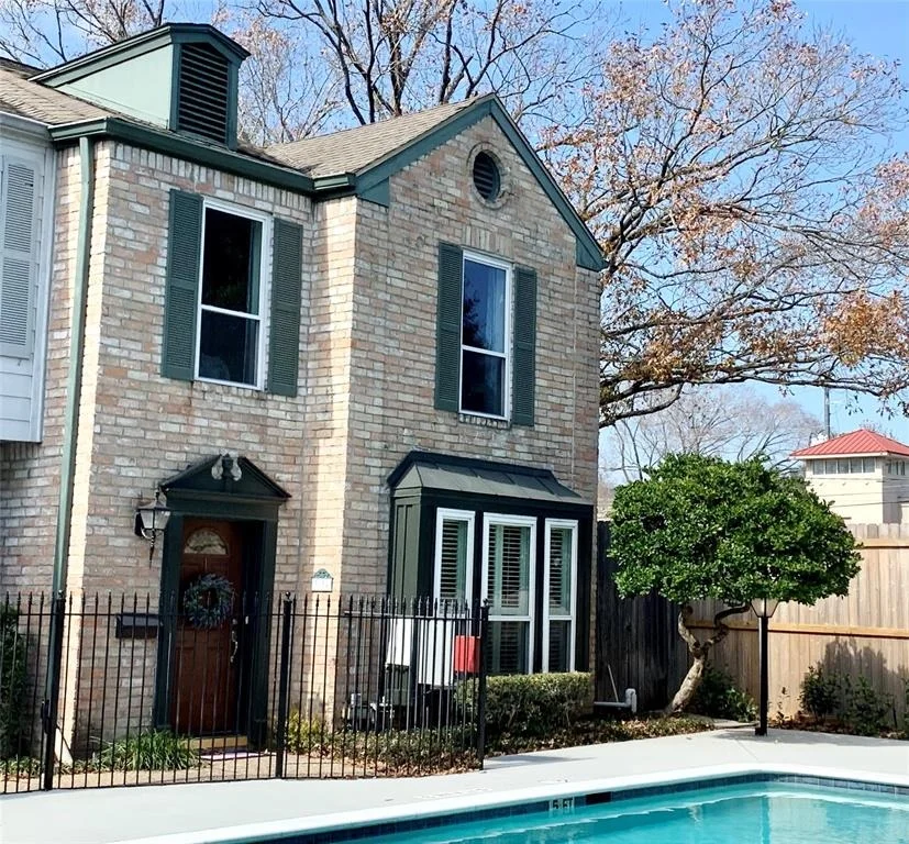 Unit for sale at 3654 Lake Street, Houston, TX 77098