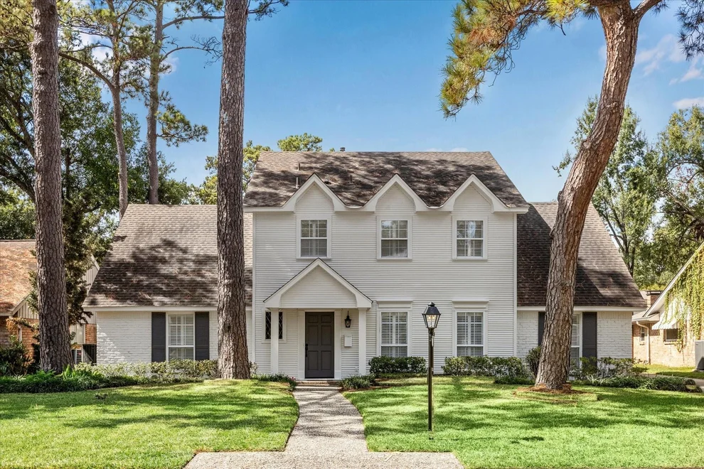 Unit for sale at 807 Patchester Drive, Houston, TX 77079