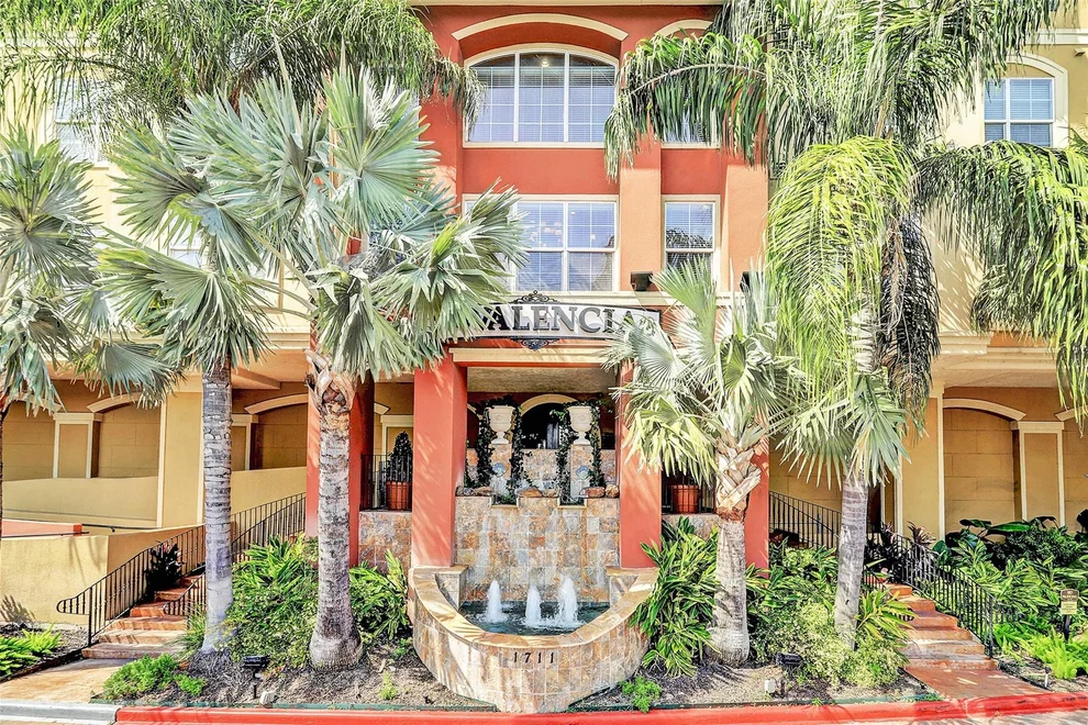 Unit for sale at 1711 Old Spanish Trail, Houston, TX 77054