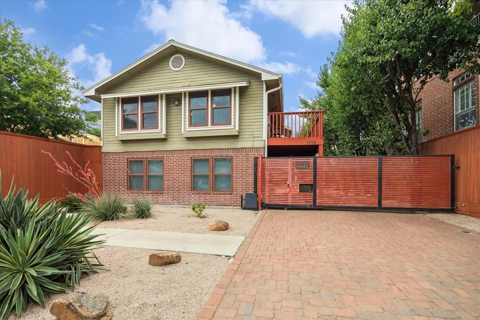 Unit for sale at 1112 Jackson Boulevard, Houston, TX 77006