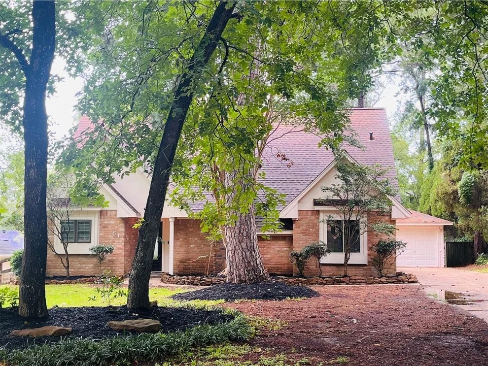 Unit for sale at 61 Wood Hollow Drive, Conroe, TX 77304