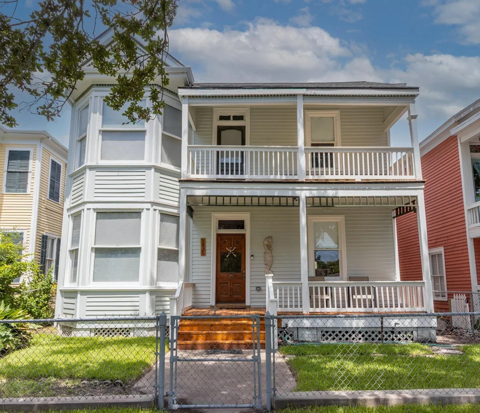 Unit for sale at 1820 Avenue M, Galveston, TX 77550