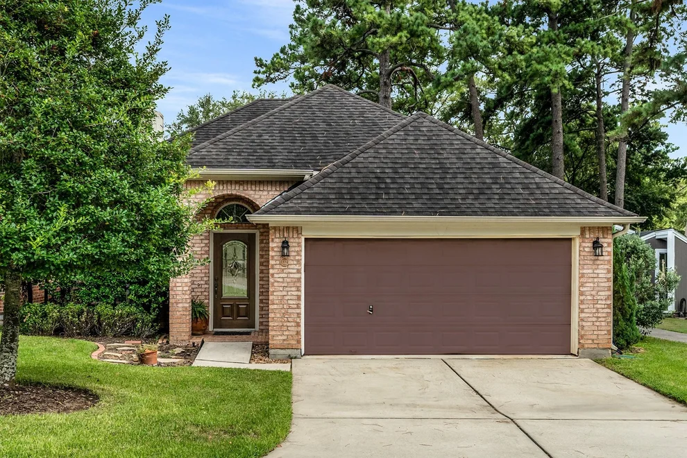Unit for sale at 132 Fairway View Lane, Montgomery, TX 77356