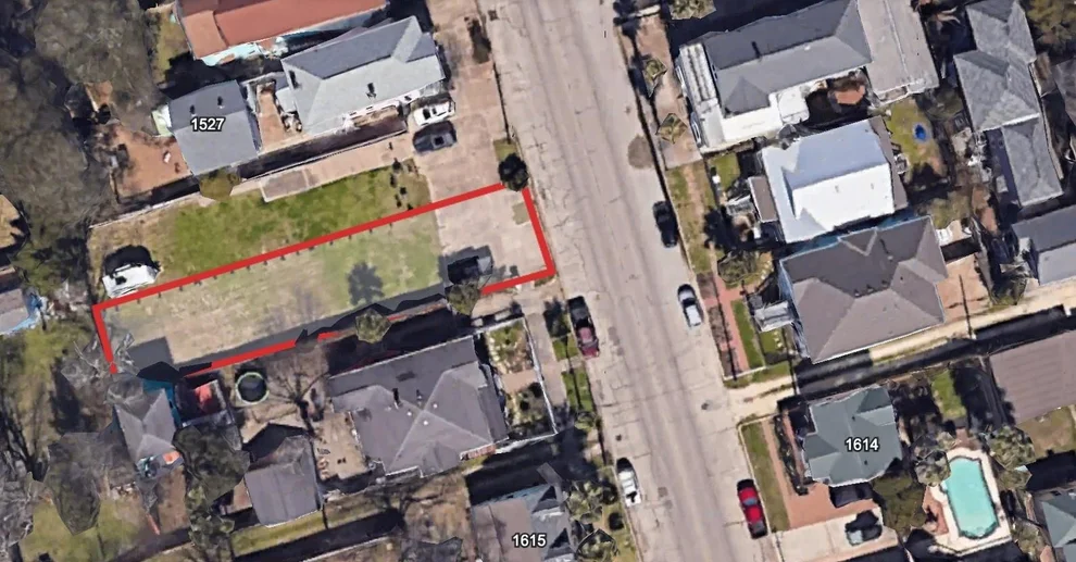 Unit for sale at 1605 Moody Avenue, Galveston, TX 77550