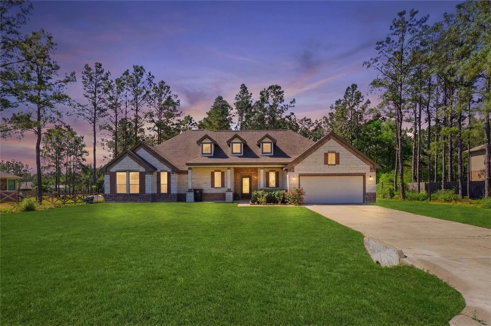 Unit for sale at 16536 Aransas Street, Conroe, TX 77303