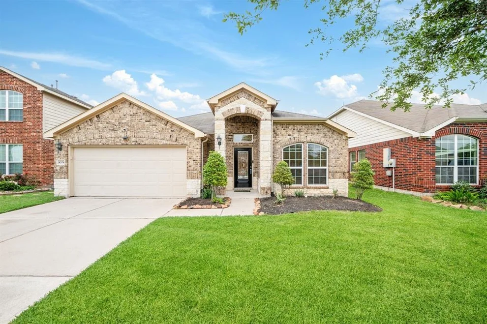 Unit for sale at 4206 Brunswick Crossing Lane, Houston, TX 77047
