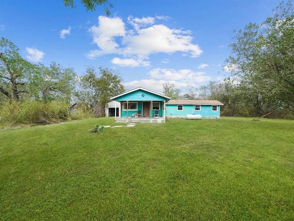Unit for sale at 3622 W Fm 1161 Road, Wharton, TX 77488