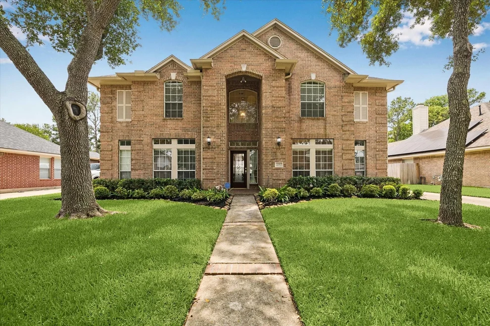 Unit for sale at 17507 Golden Glade Lane, Houston, TX 77095