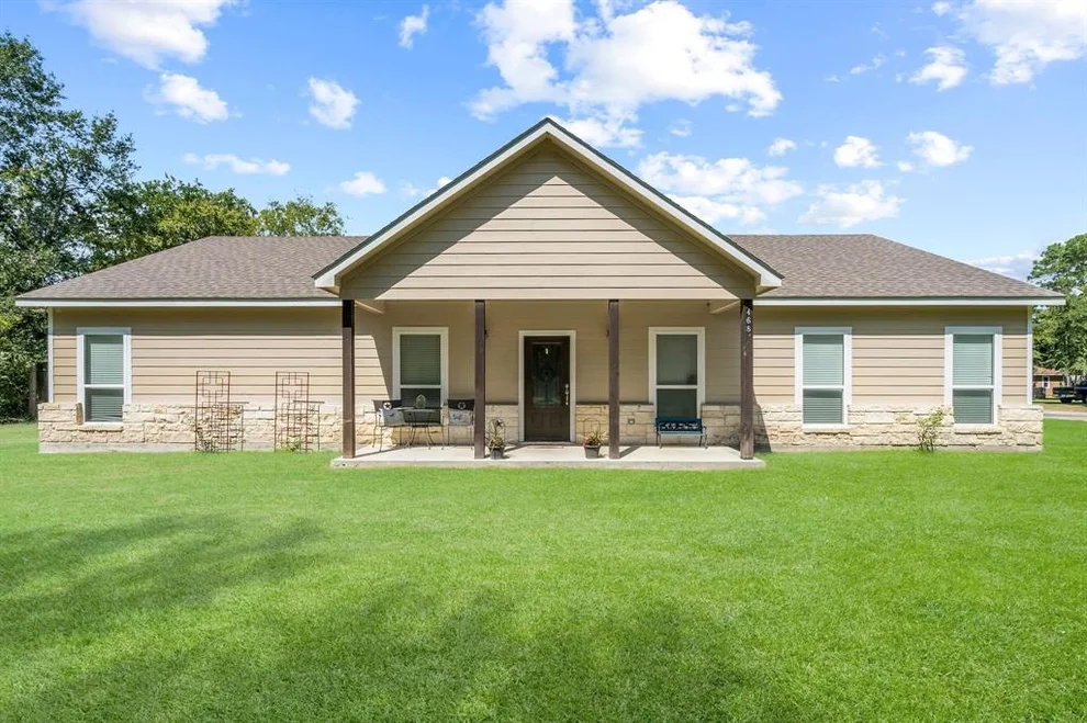 Unit for sale at 468 Brahman, Onalaska, TX 77360