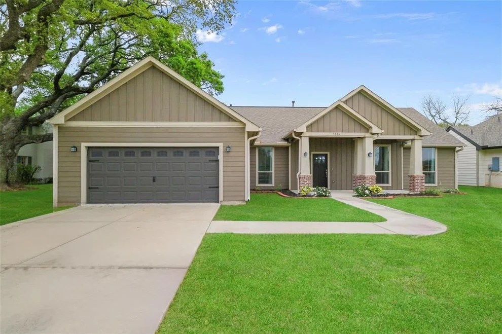 Unit for sale at 1514 N Fulton Street, Wharton, TX 77488