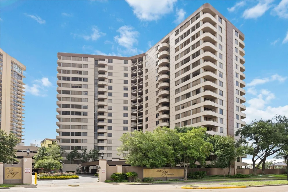 Unit for sale at 3525 Sage Road, Houston, TX 77056