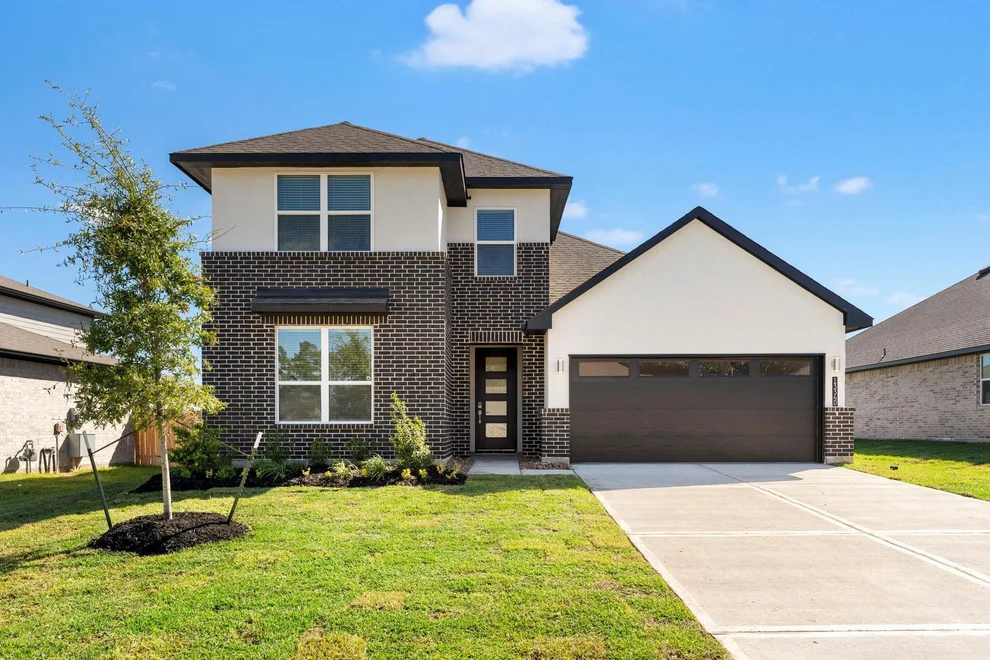 Unit for sale at 13340 Bear Creek Court, Conroe, TX 77384