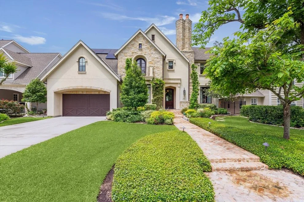Unit for sale at 4904 Laurel Street, Bellaire, TX 77401