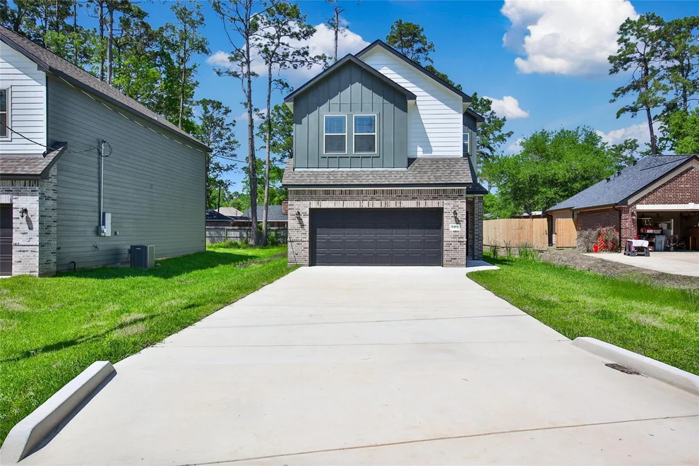 Unit for sale at 1452 Glenoaks Drive, Conroe, TX 77385