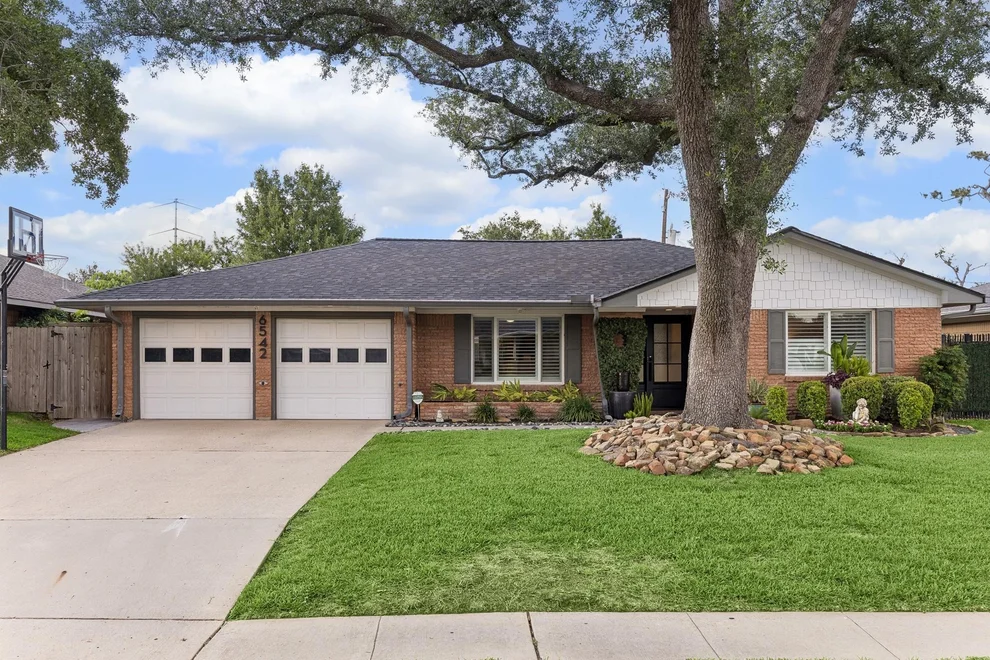 Unit for sale at 6542 Cindy Lane, Houston, TX 77008