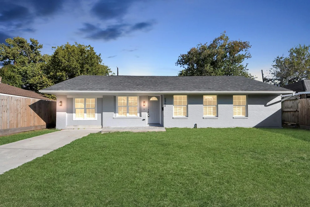 Unit for sale at 5959 Belmark Street, Houston, TX 77033