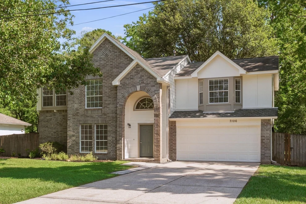 Unit for sale at 7106 Durango Drive, Magnolia, TX 77354