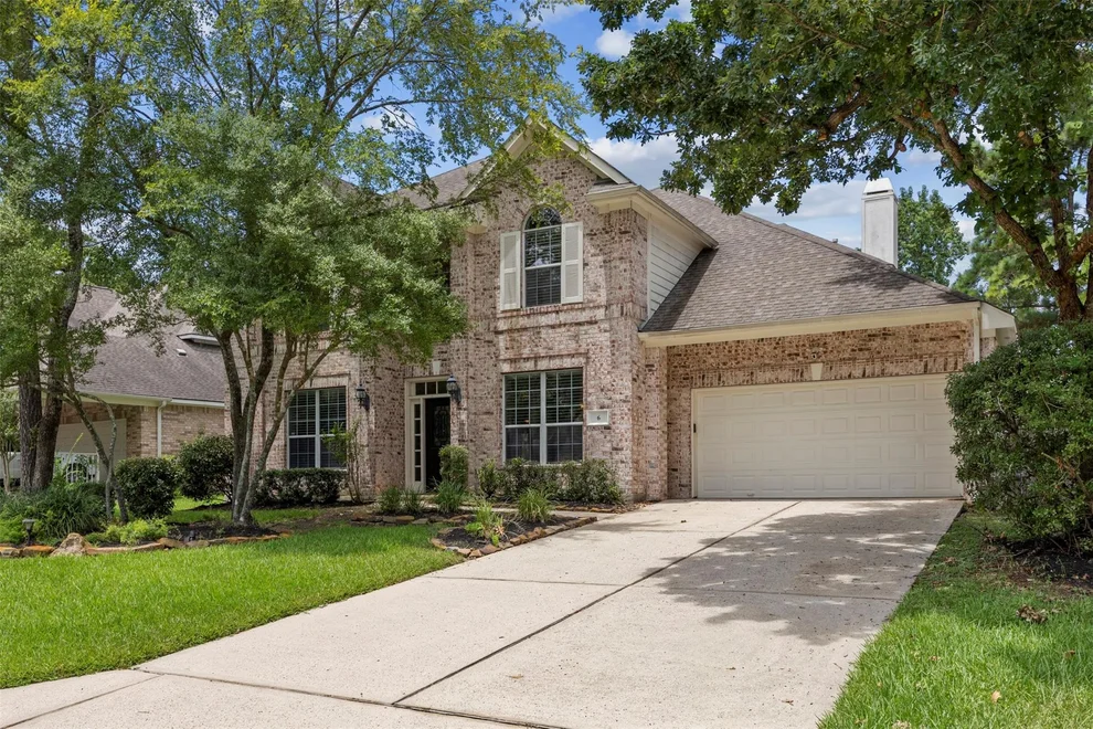 Unit for sale at 6 Villa Canyon Place, The Woodlands, TX 77382