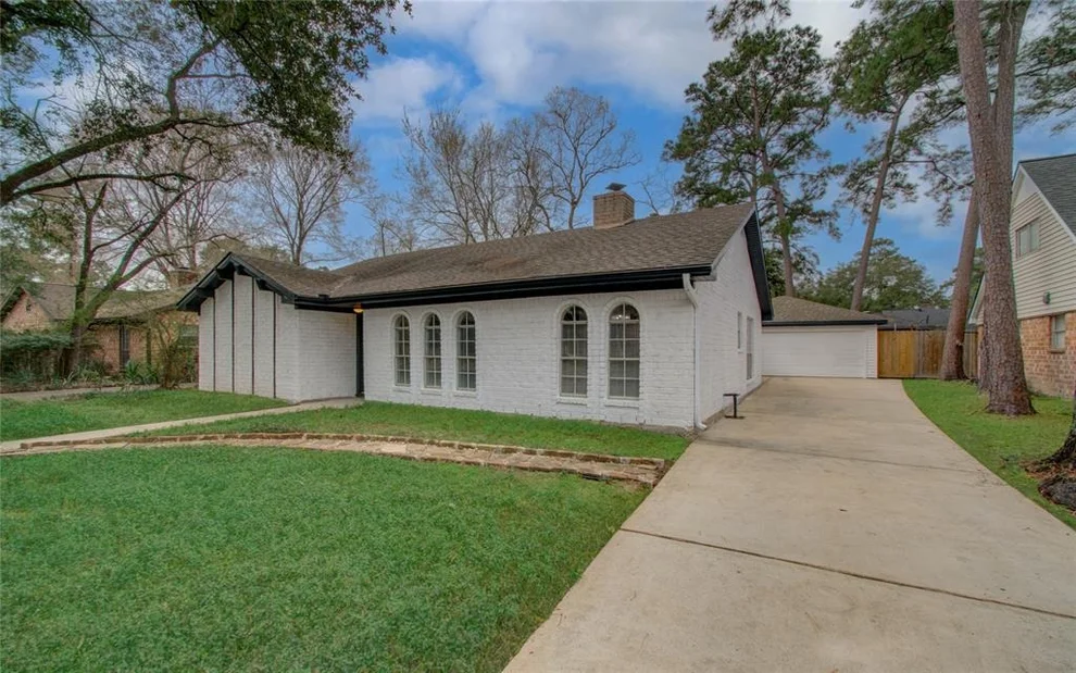 Unit for sale at 3247 Three Pines Drive, Houston, TX 77339