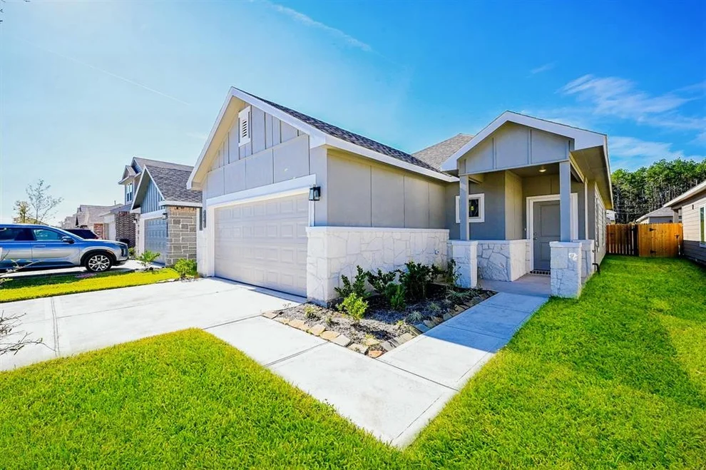 Unit for sale at 21515 Cypress Trellis Drive, Cypress, TX 77433