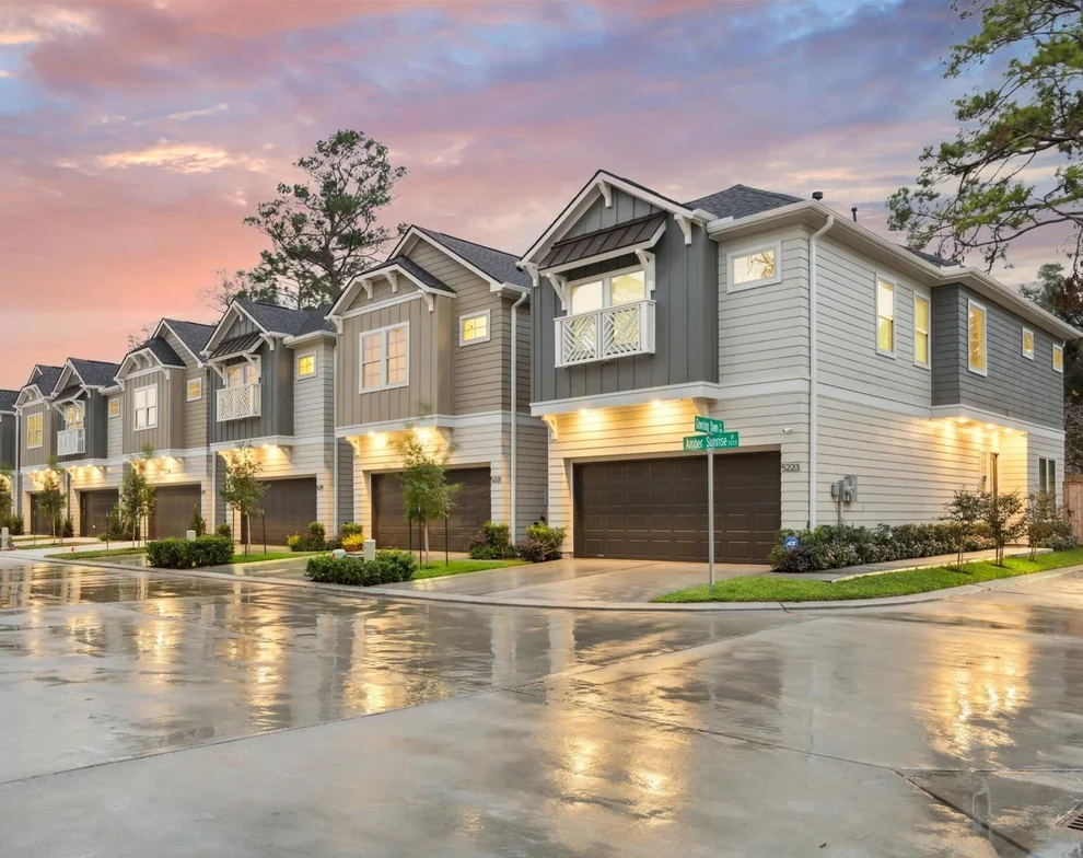 Unit for sale at 5211 Amber Sunrise Drive, Houston, TX 77018