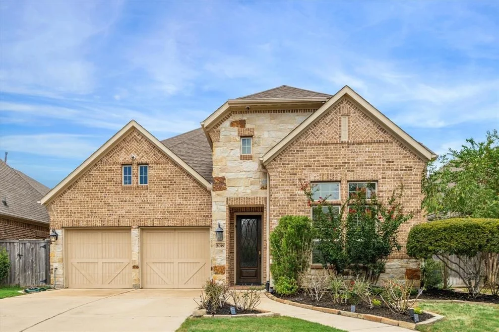 Unit for sale at 5019 Anthony Springs Lane, Sugar Land, TX 77479