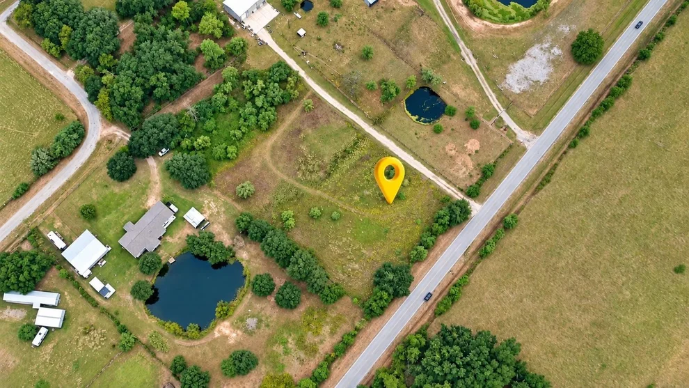 Unit for sale at 0 Cochran Rd, Houston, TX 77095