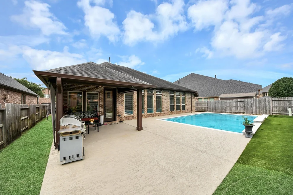 Unit for sale at 15226 Foxwood Arbor Lane, Cypress, TX 77429