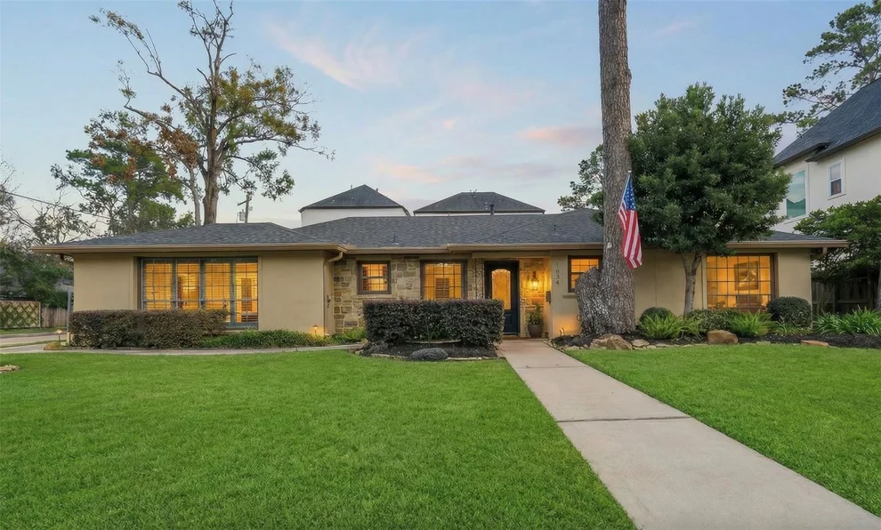 Unit for sale at 1534 Glourie Drive, Houston, TX 77055