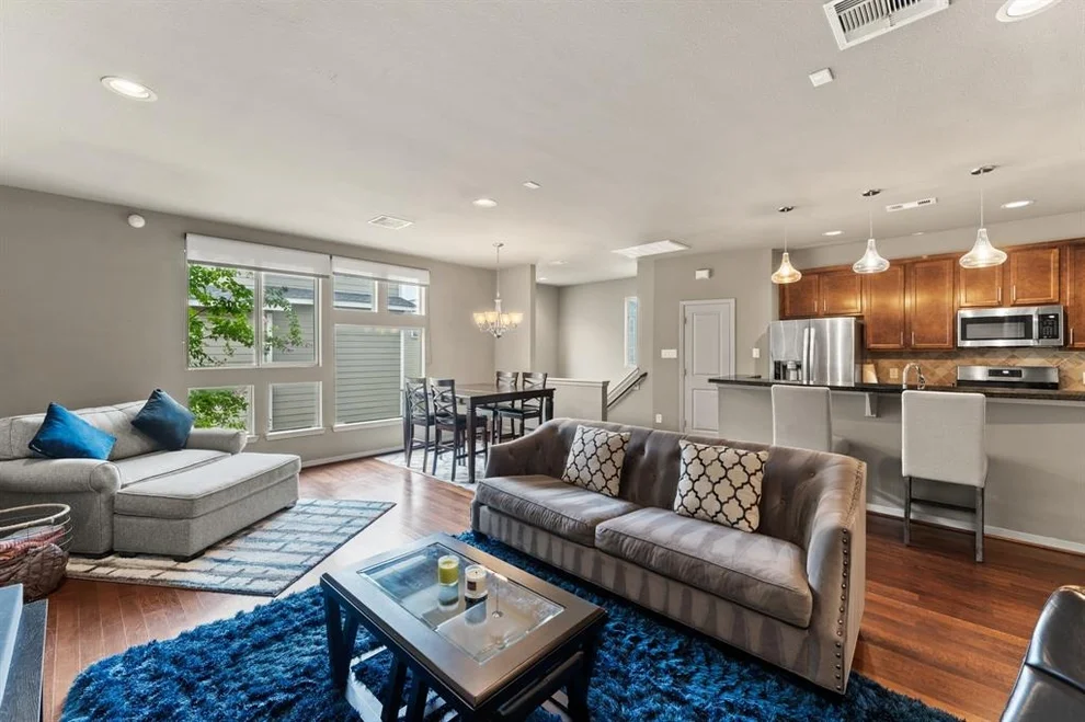 Unit for sale at 235 N Lenox Street, Houston, TX 77011