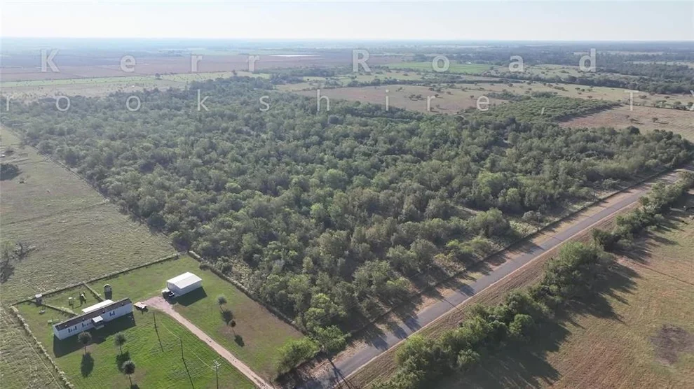 Unit for sale at 9526 Kerr Rd, Brookshire, TX 77423