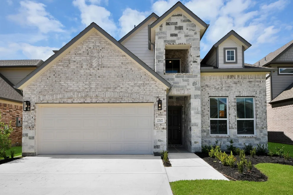 Unit for sale at 3077 Spoolwood Trail, Magnolia, TX 77355
