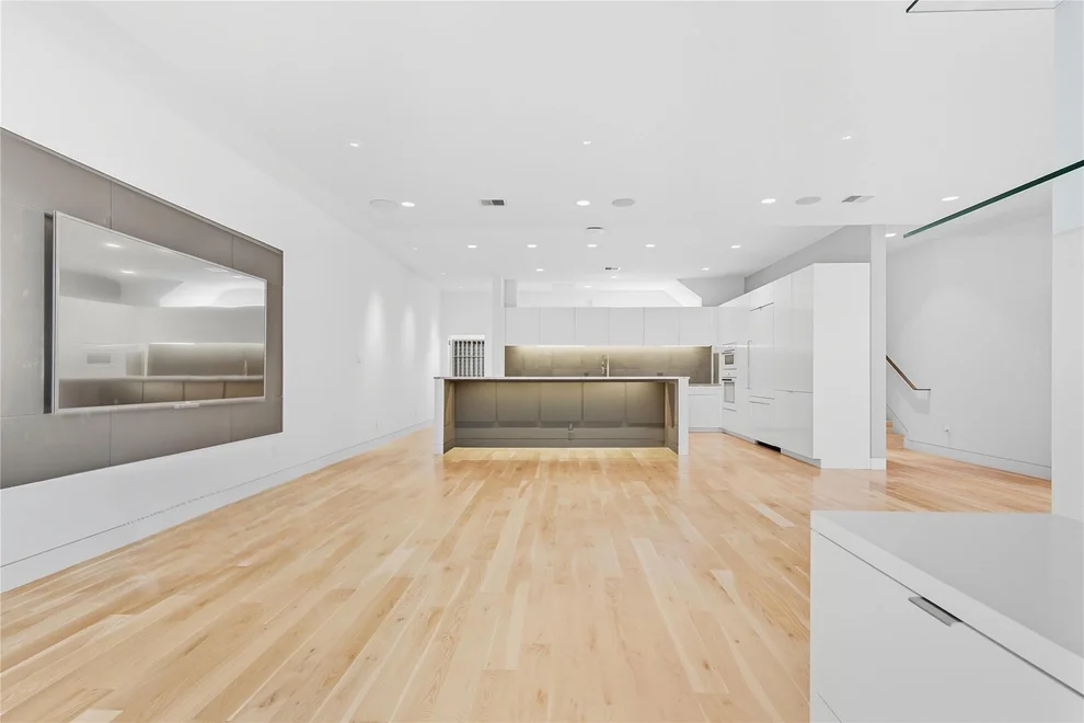 Unit for sale at 1807 Prospect Street, Houston, TX 77004