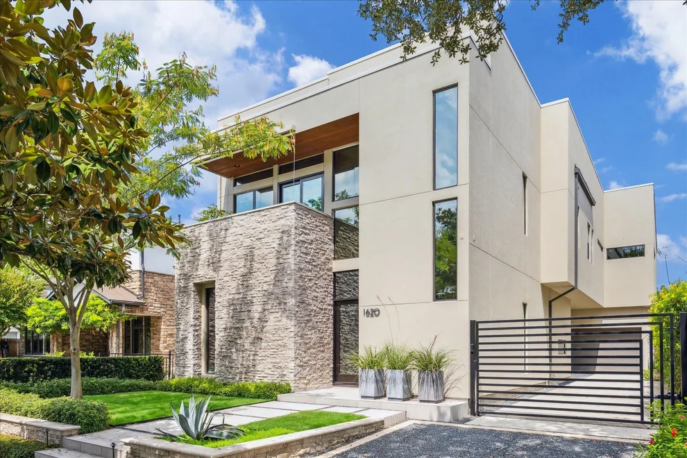 Unit for sale at 1620 Harold Street, Houston, TX 77006
