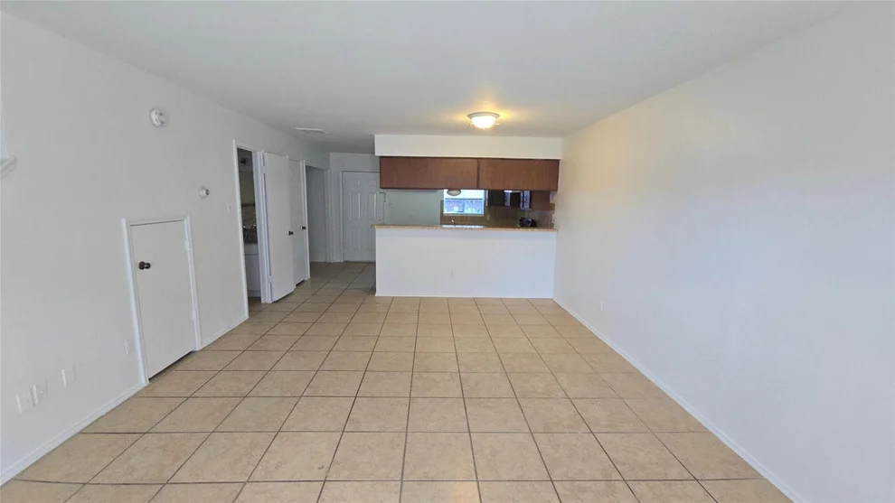 Unit for sale at 9200 W Bellfort Street, Houston, TX 77031