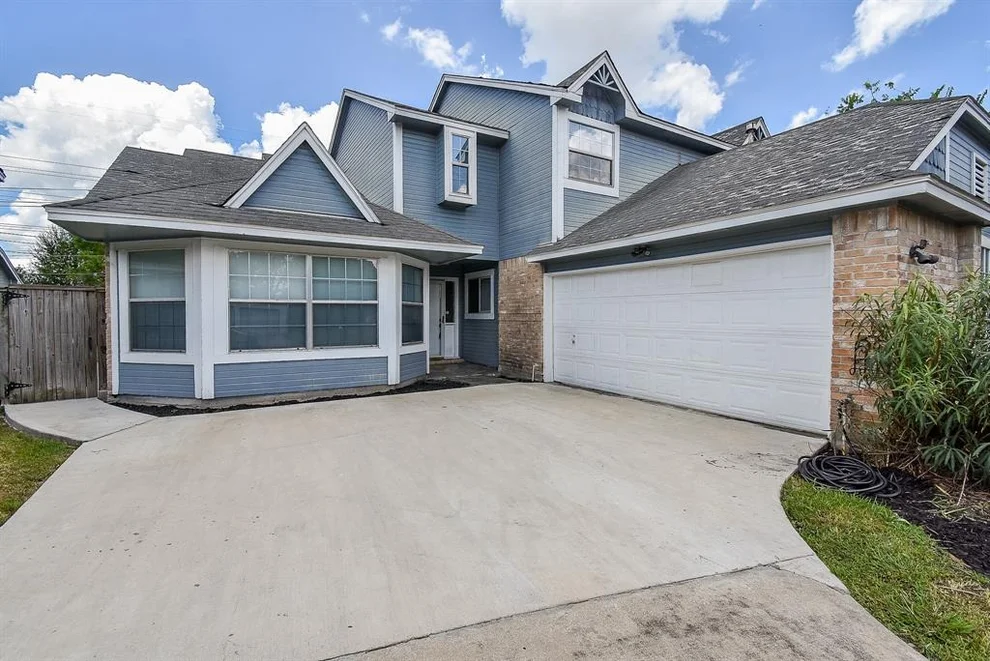 Unit for sale at 2710 Ashford Trail Drive, Houston, TX 77082