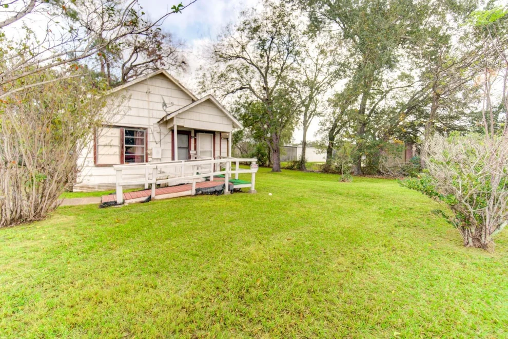Unit for sale at 8109 Main Street, Fulshear, TX 77441