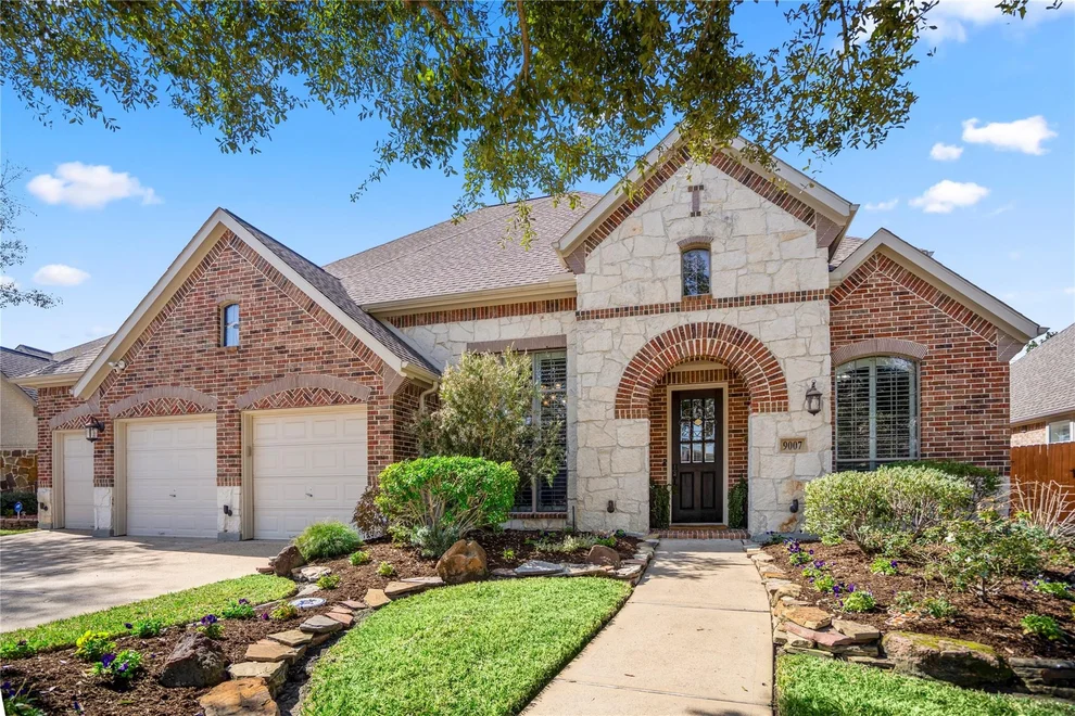 Unit for sale at 9007 Gable Glen Lane, Houston, TX 77095