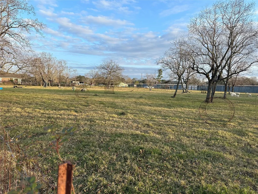 Unit for sale at 0 Ochoa Road, Pearland, TX 77584