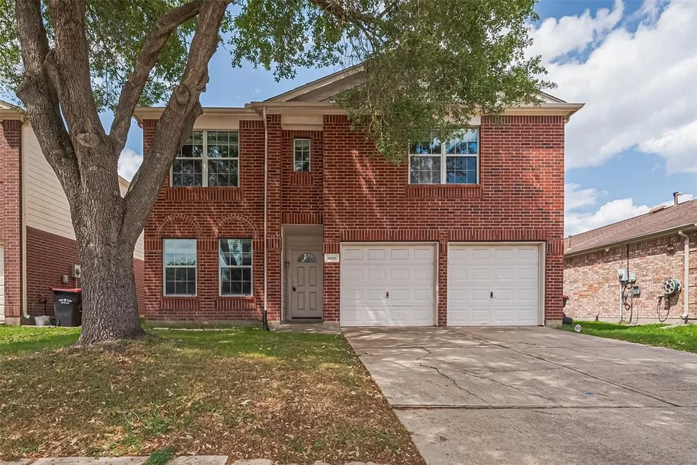Unit for sale at 14906 Sugarhollow Drive, Sugar Land, TX 77498