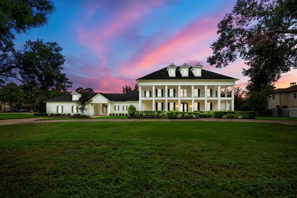 Unit for sale at 10 Gleannloch Estates Drive, Spring, TX 77379