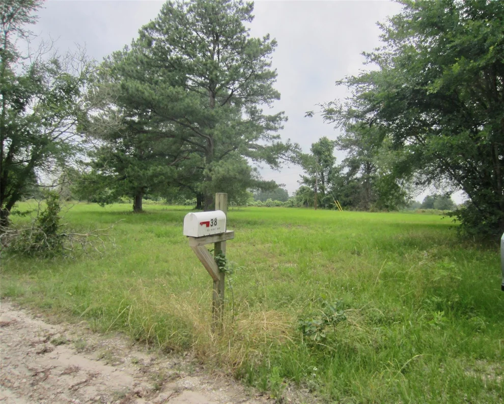 Unit for sale at 38 Old Midway Road, Midway, TX 75852