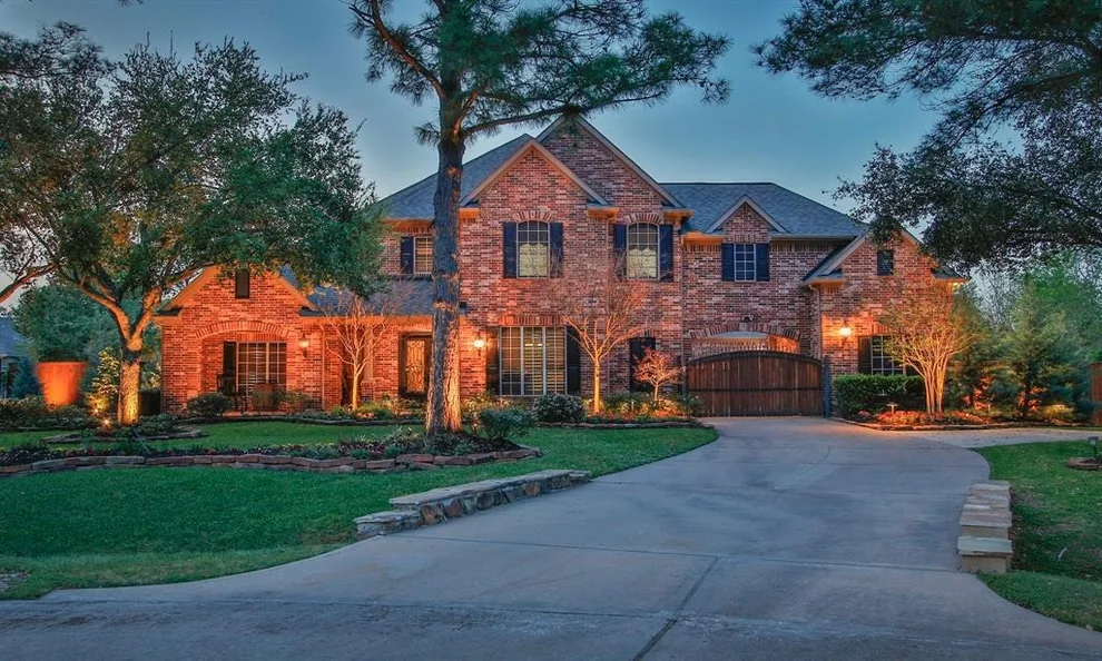 Unit for sale at 6 White Meadow Court, Spring, TX 77379