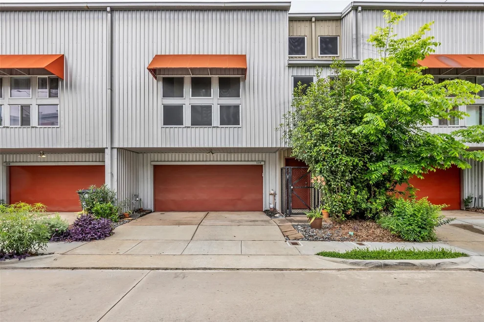 Unit for sale at 1319 Arthur Street, Houston, TX 77019