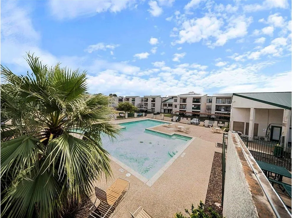 Unit for sale at 2822 S Bartell Drive, Houston, TX 77054