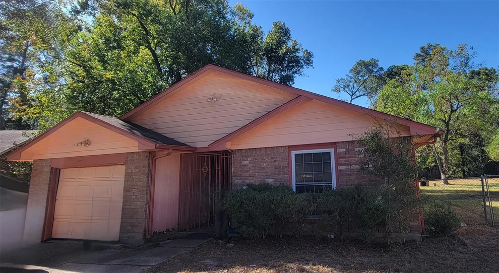 Unit for sale at 9902 Valley Park Drive, Houston, TX 77078