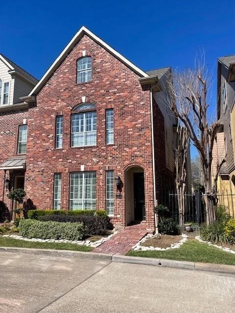 Unit for sale at 3402 Green Tree Park, Houston, TX 77007