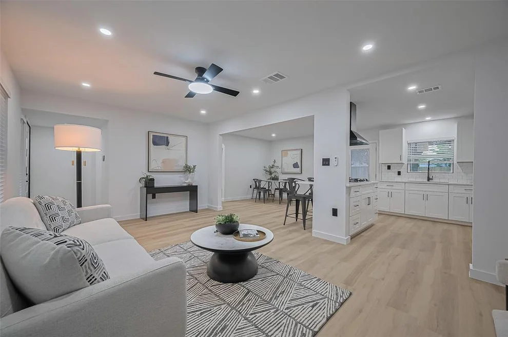 Unit for sale at 7410 Marinette Drive, Houston, TX 77074