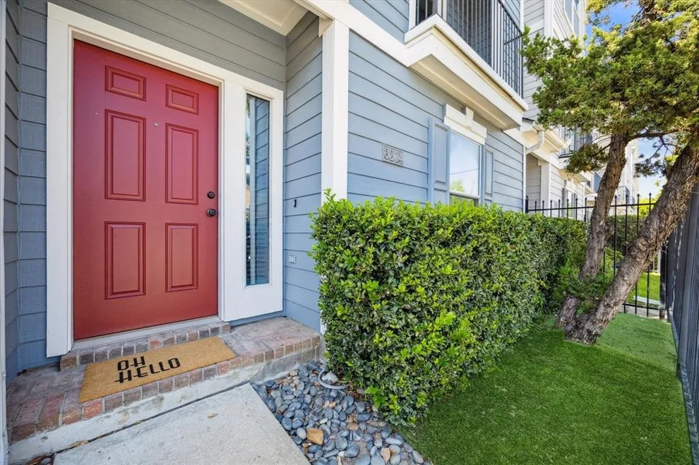 Unit for sale at 3214 Chenevert Street, Houston, TX 77004